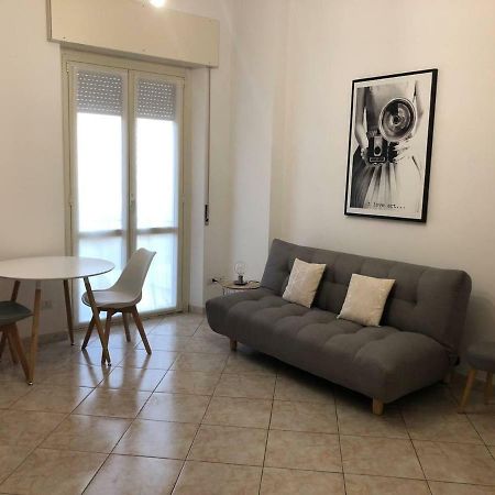 Casa Sir Oliver Apartment Bollate Luaran gambar