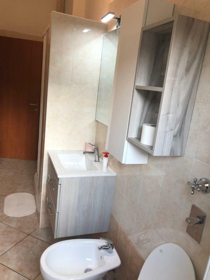 Casa Sir Oliver Apartment Bollate Luaran gambar